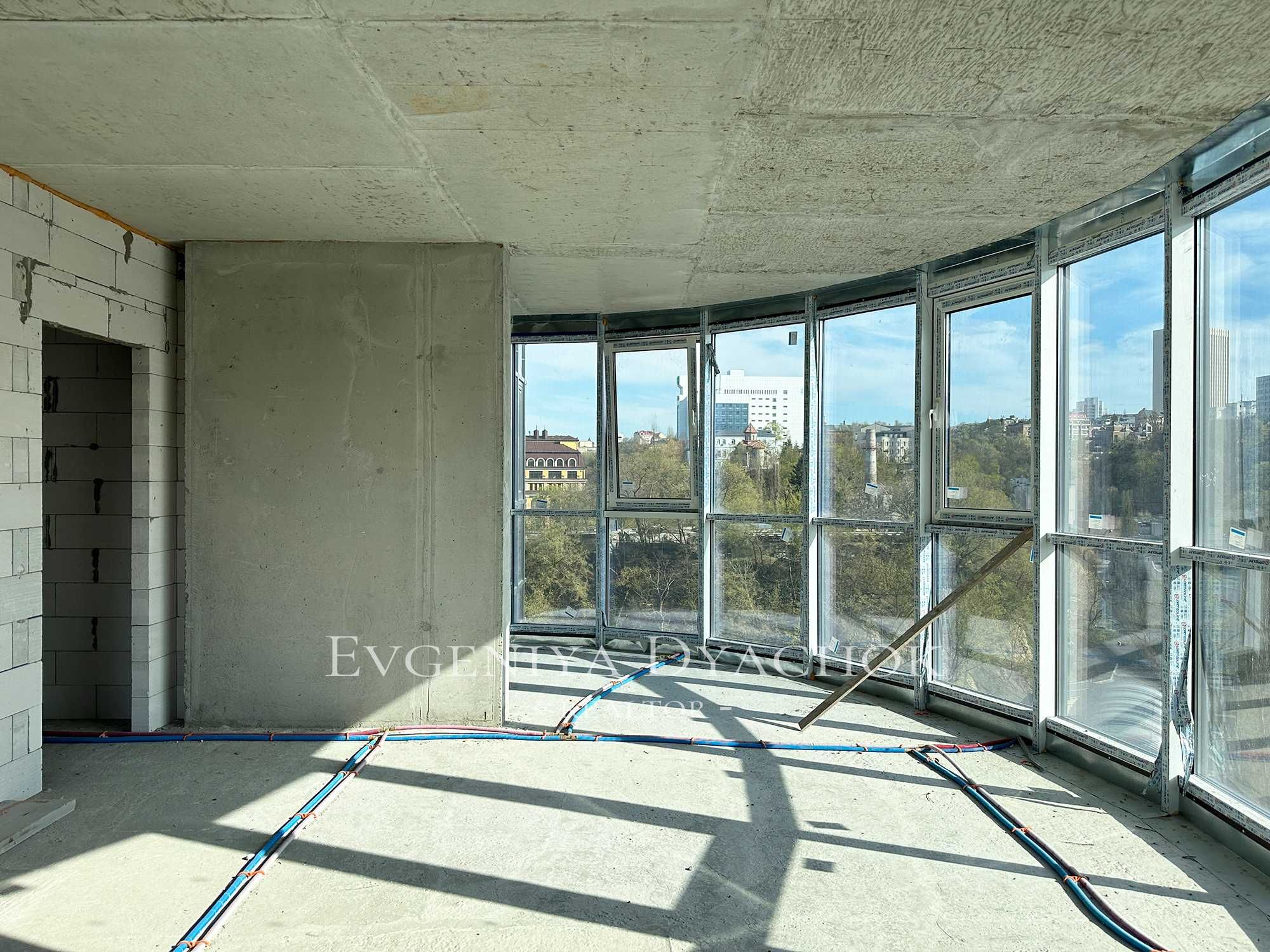 102 кв.м. - ЖК Podil Plaza & Residence, ул. Глубочицкая, 73