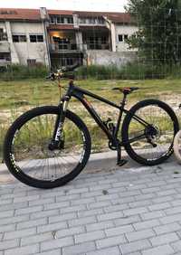 Ktm myrron prestige carbono,R29, fox 32, Aros Mavic Pro, pneus Maxxis