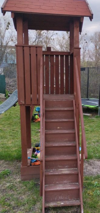 Plac zabaw drewniany