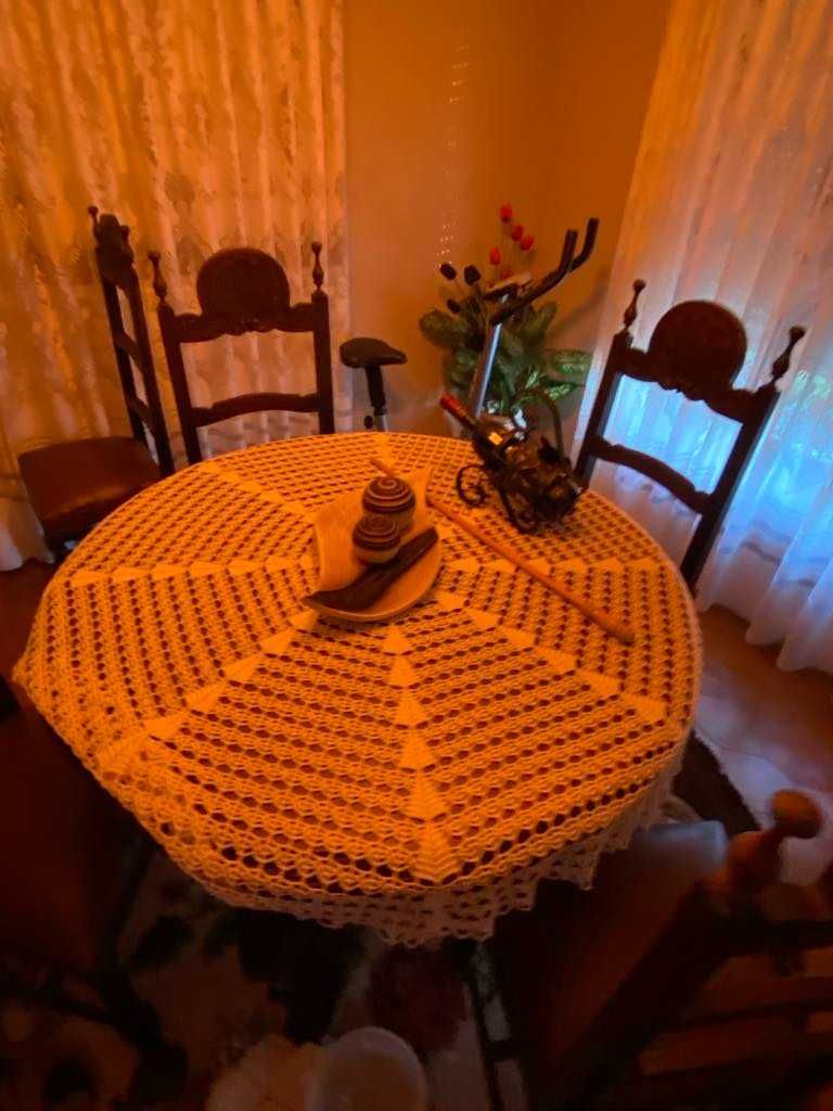 Móveis vintage com pouco uso