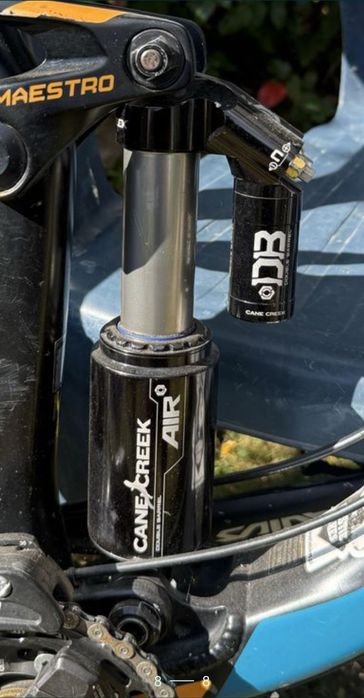 Giant glory 2 2015 M 27,5" DH (FR/STUNT/ENDURO/DIRT/DH)