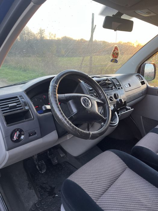 Volkswagen Transporter T5