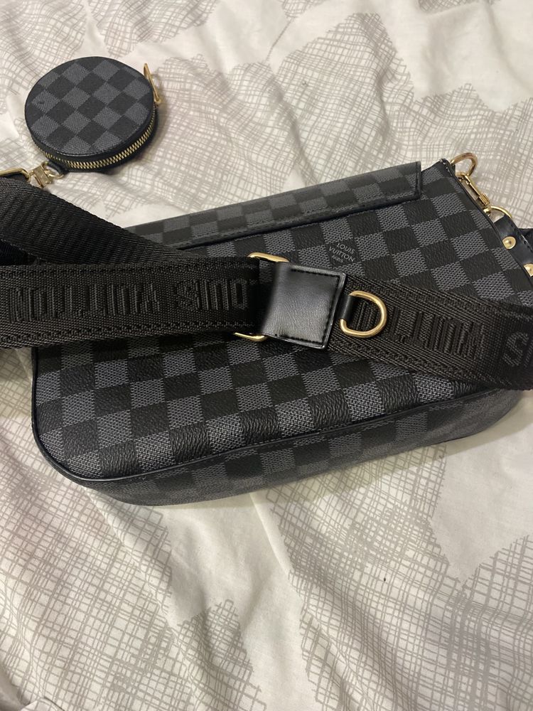 Сумка Louis Vuitton