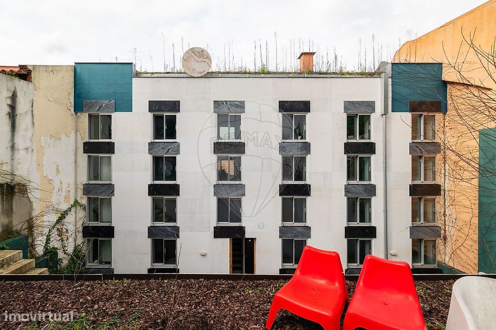 Moradia T5 para venda