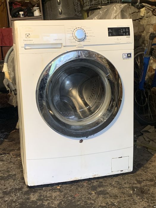 Пральна машина Electrolux platinum