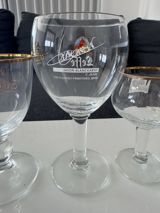 Lote copos miniatura de cervejas belgas icónicas (Westvleteren, etc)