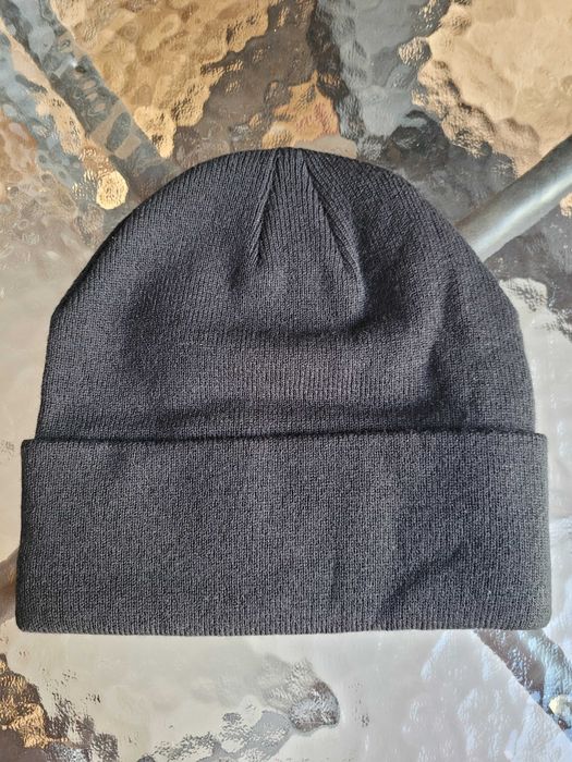 Czarna czapka zimowa Nike