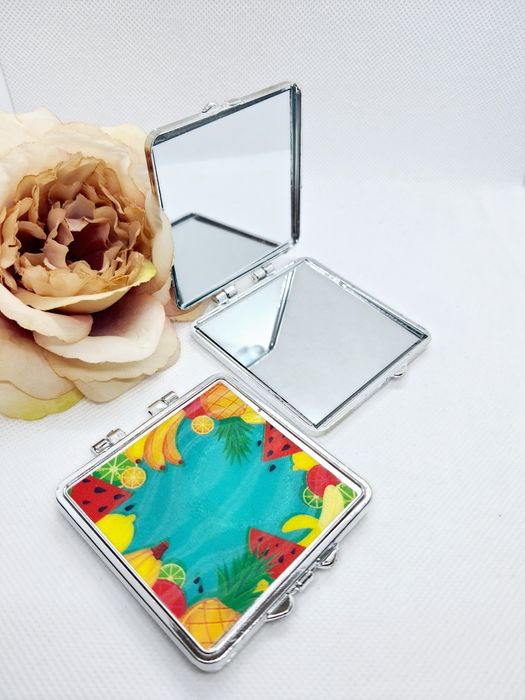 Kieszonkowe lusterko