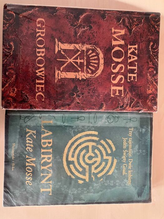 Kate Mosse "Labirynt" i "Grobowiec"