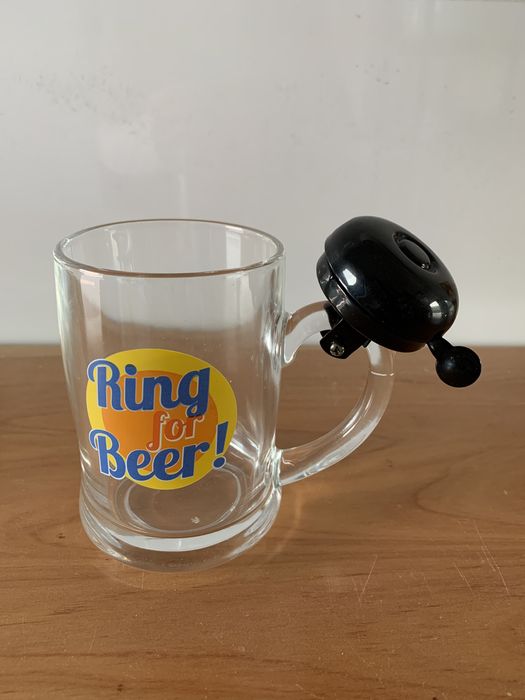 Caneca Ring for Beer com campainha