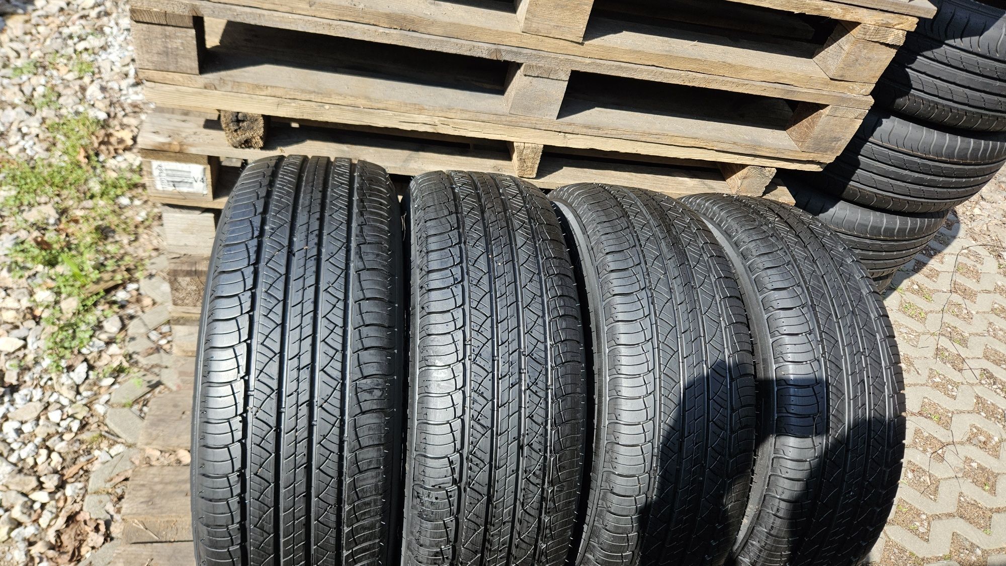 opony nowe 215/65R16 Michelin LATITUDE TOUR HP