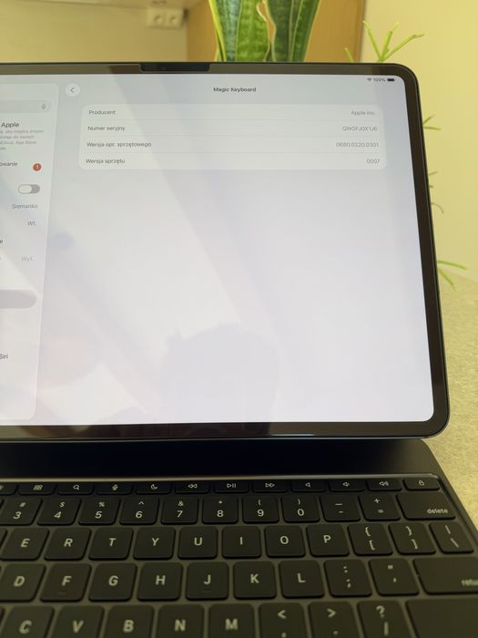 Klawiatura Apple Magic Keyboard do iPad Pro 13” (M4 / M5)