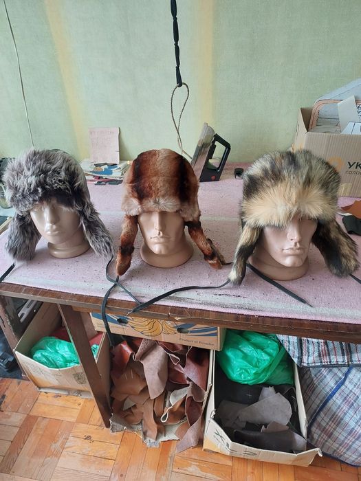 Распродажа  Новые детские шапки ушанки из натуральной кожи и меха .