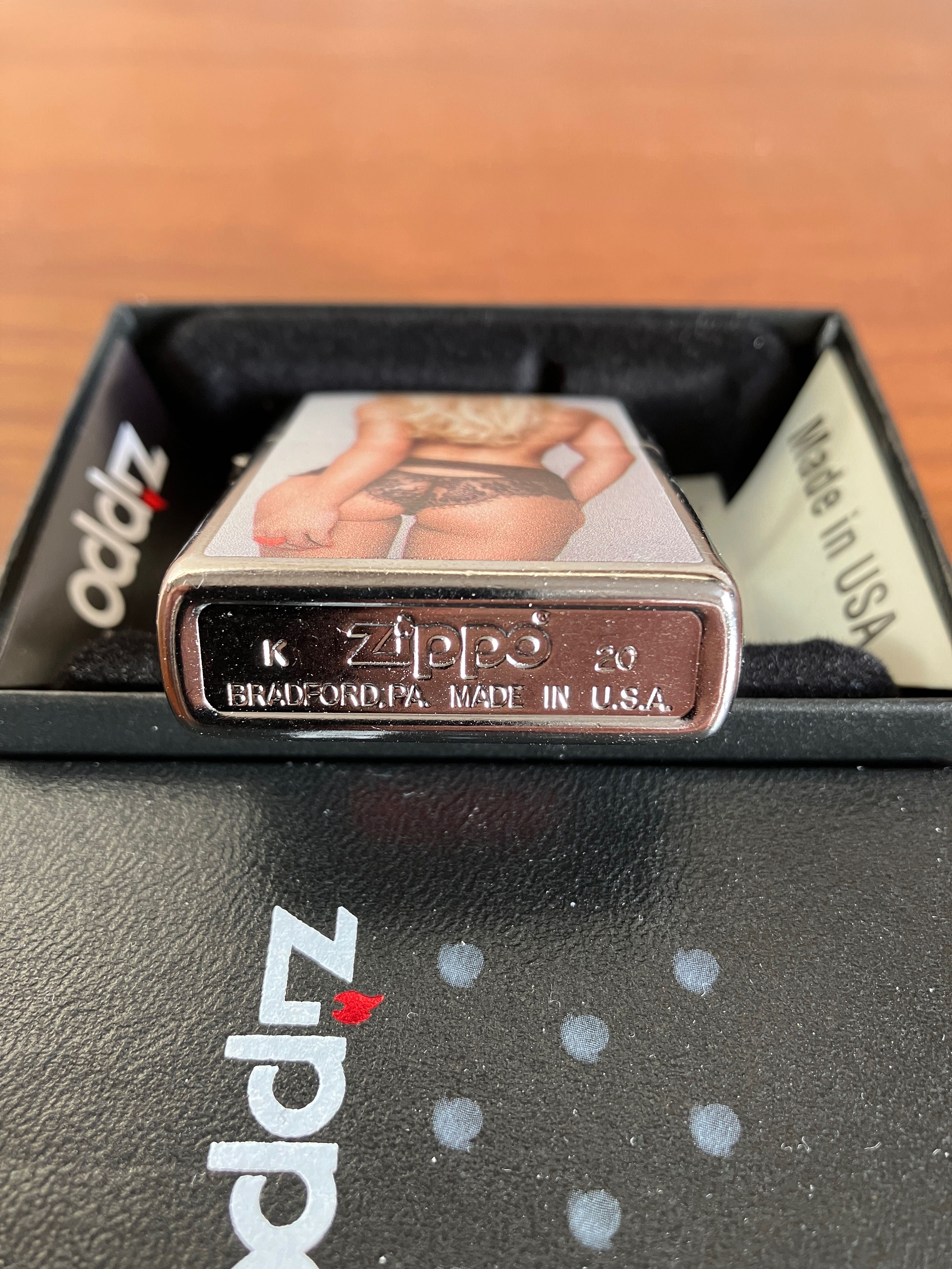 Запальничка Zippo Sexy Black Thong. Girl Collection. Оригінал!