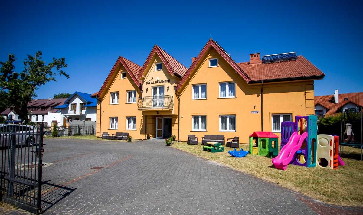 Komfortowe pokoje i apartamenty w WILLI ALEKSANDER W ROWACH
