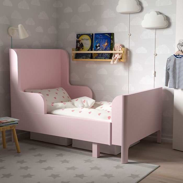Łóżko dziecięce IKEA Busunge rosnące różowe dla dziewczynki