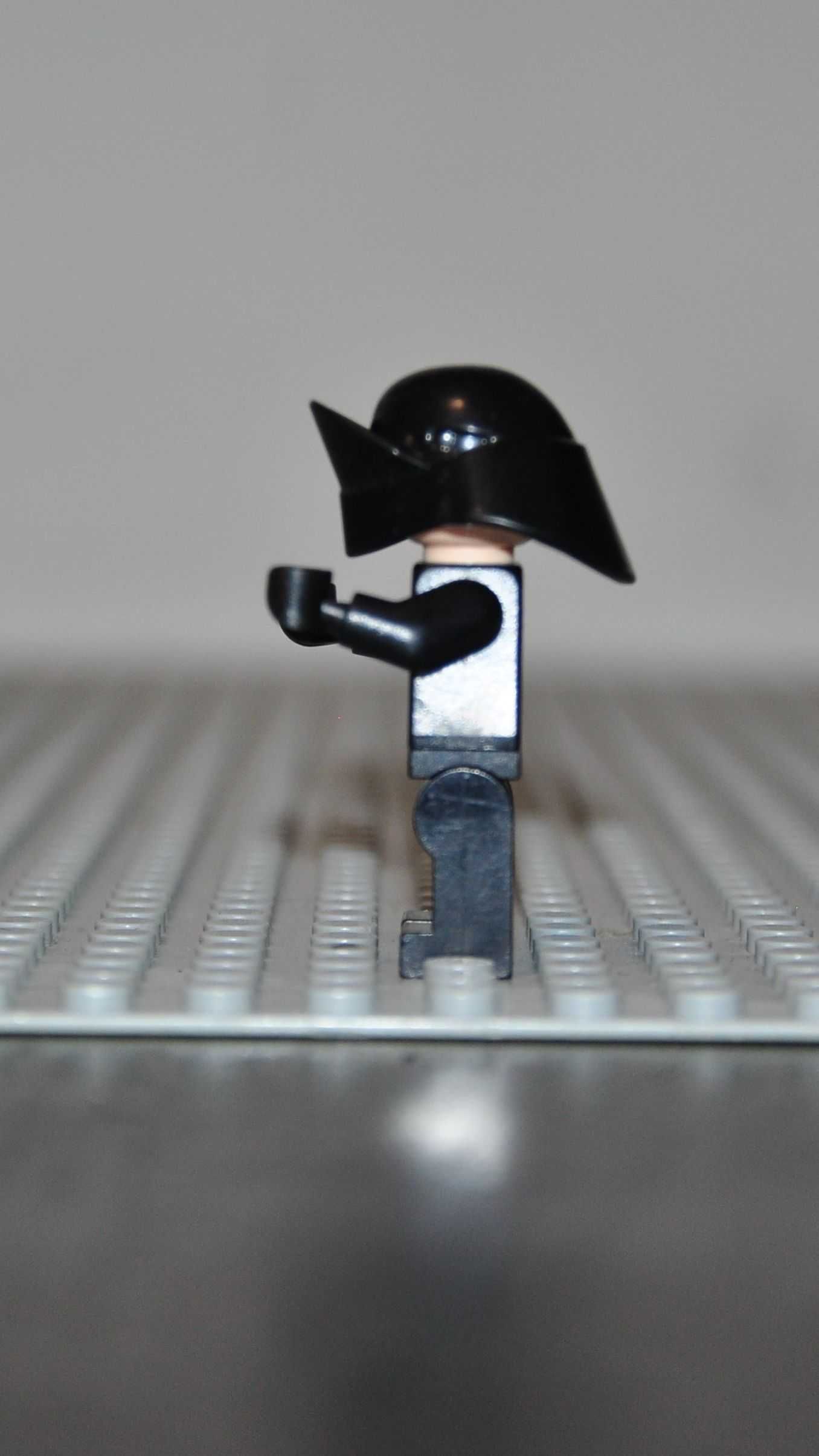 0232 Figurka LEGO sw0671 Star Wars First Order Crew Member