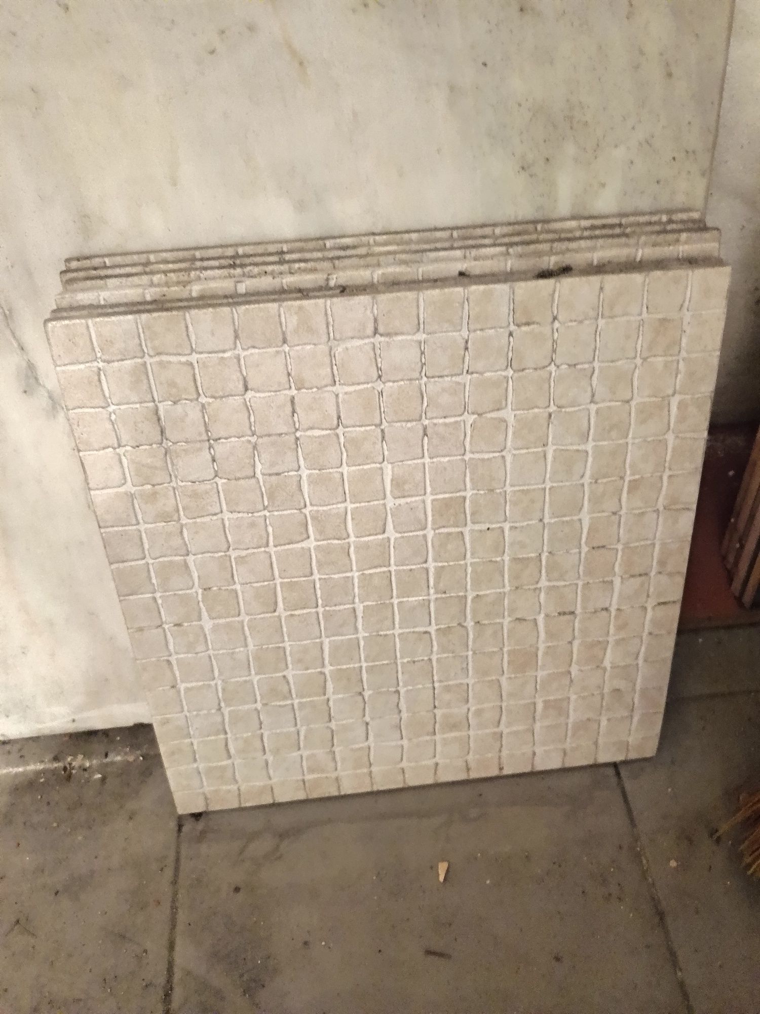 Material de Construção, Mármores e Azulejos