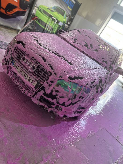 Продам А4Б7 универсал