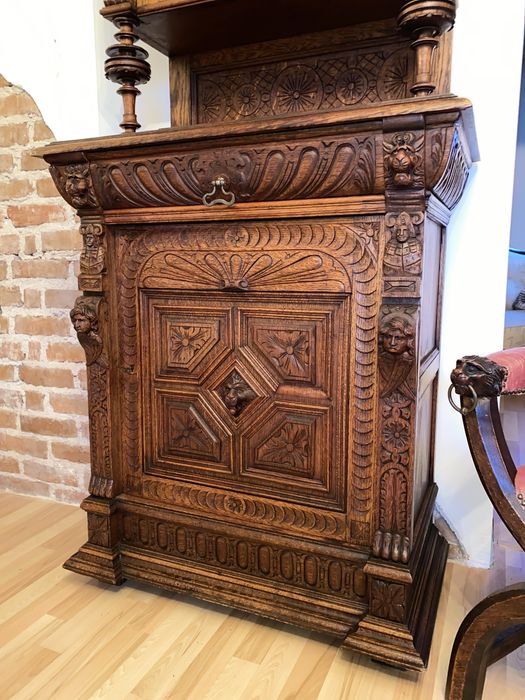 Neorenesansowy Kredens Francuski Dąb Antyk