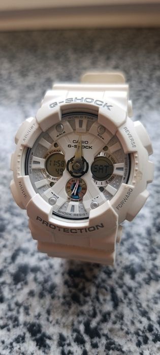 Casio G-Shock GA-120А білий - оригінальний чоловічий годинник