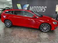 Volvo V60 2.4 D6 R-Design Mom.AWD Phev