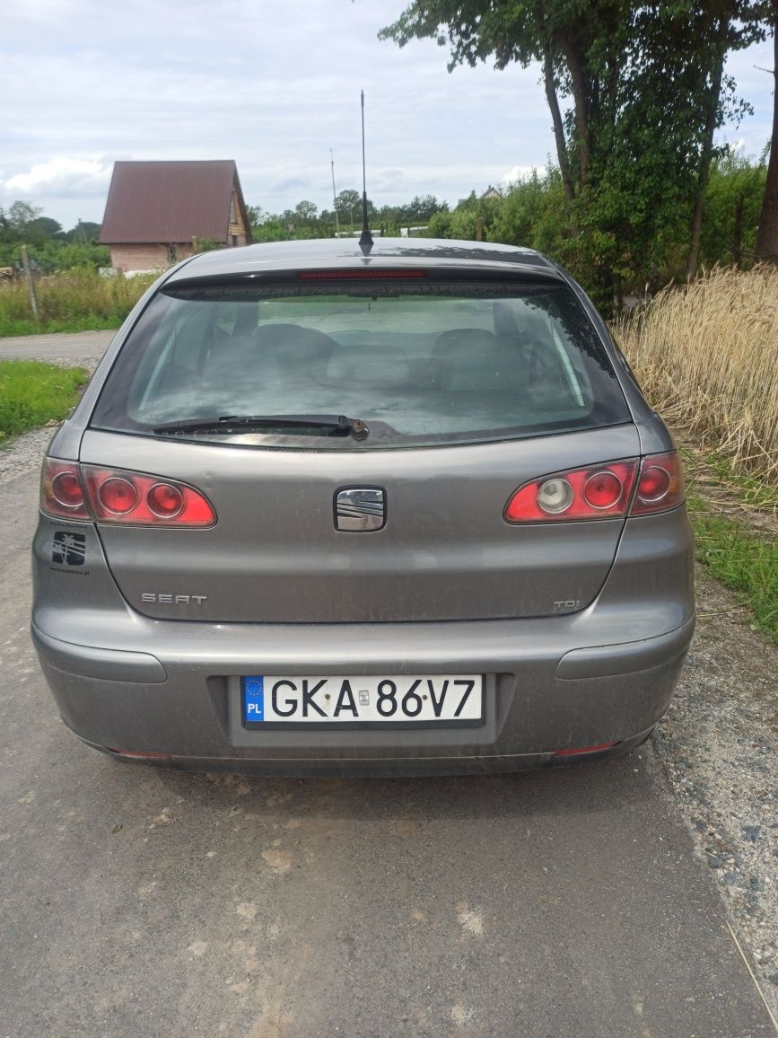 Seat Ibiza 1.4 TDI, klima, el. szyby, komplet opon zimowych
