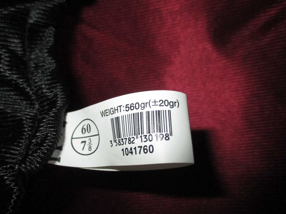 Toque de Equitação em Veludo Preto