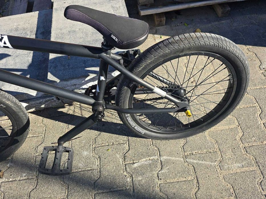 Rower Bmx subrosa w dobrym stanie