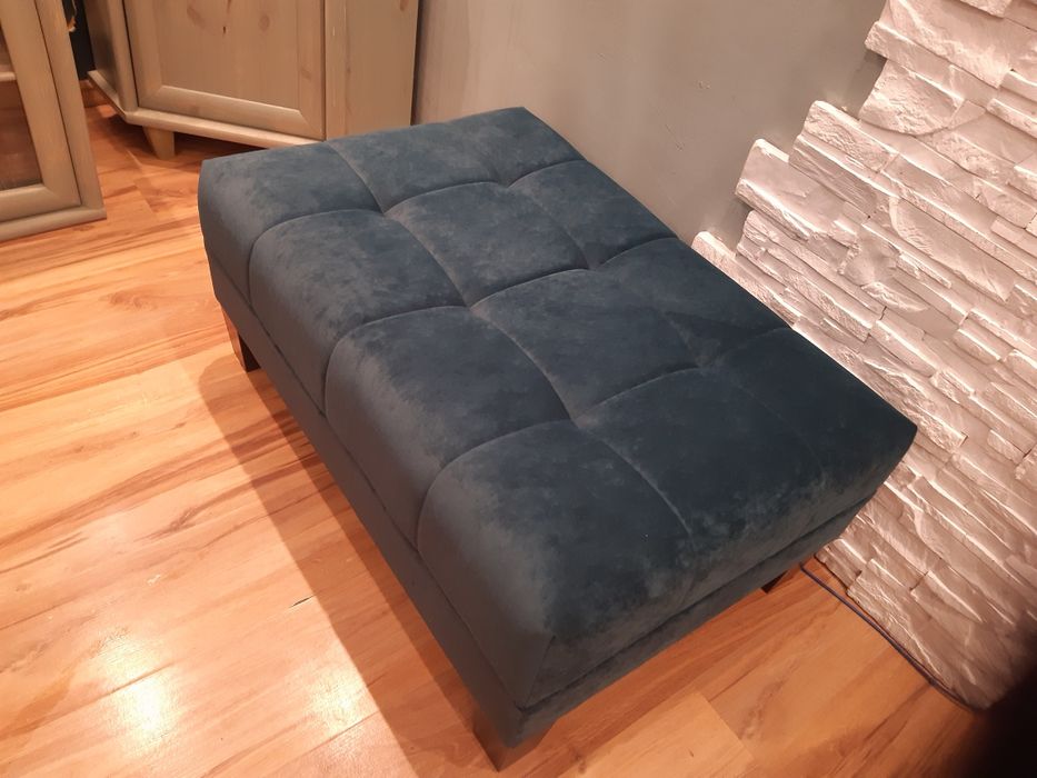 Sprzedam pufę pikowaną