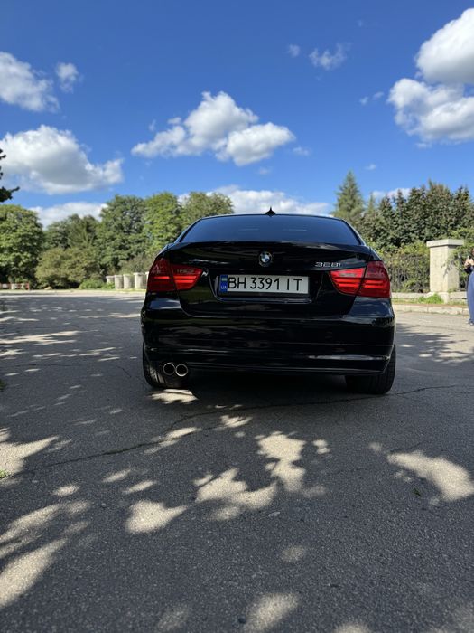 BMW e90, 3.0i, 2011p