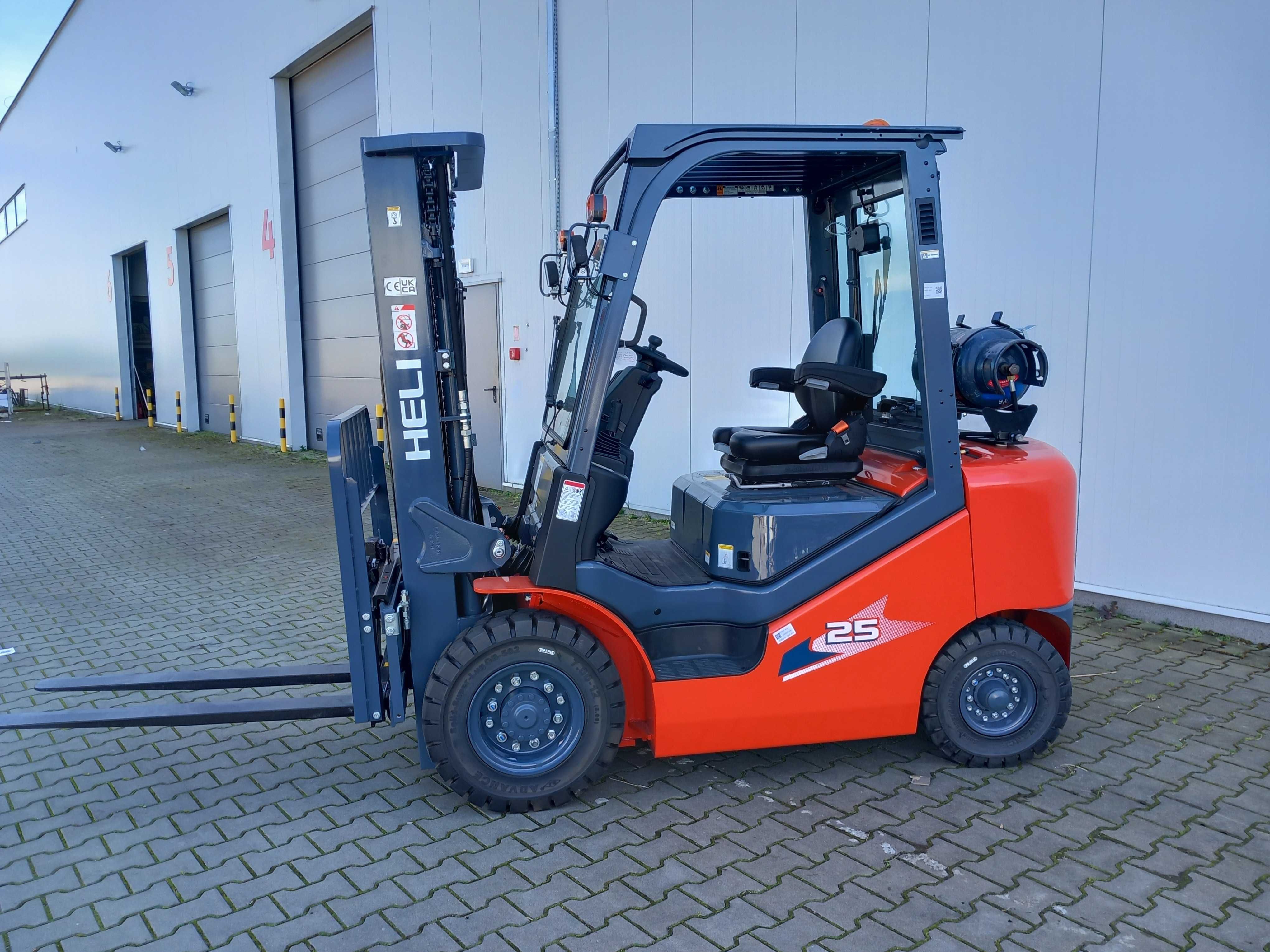 Wózek Widłowy Heli LPG 2,5t Maszt 4,7m Triplex Silnik Kubota *2024-05*