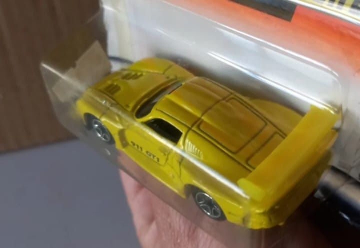 Porsche 911 GT1 matchbox