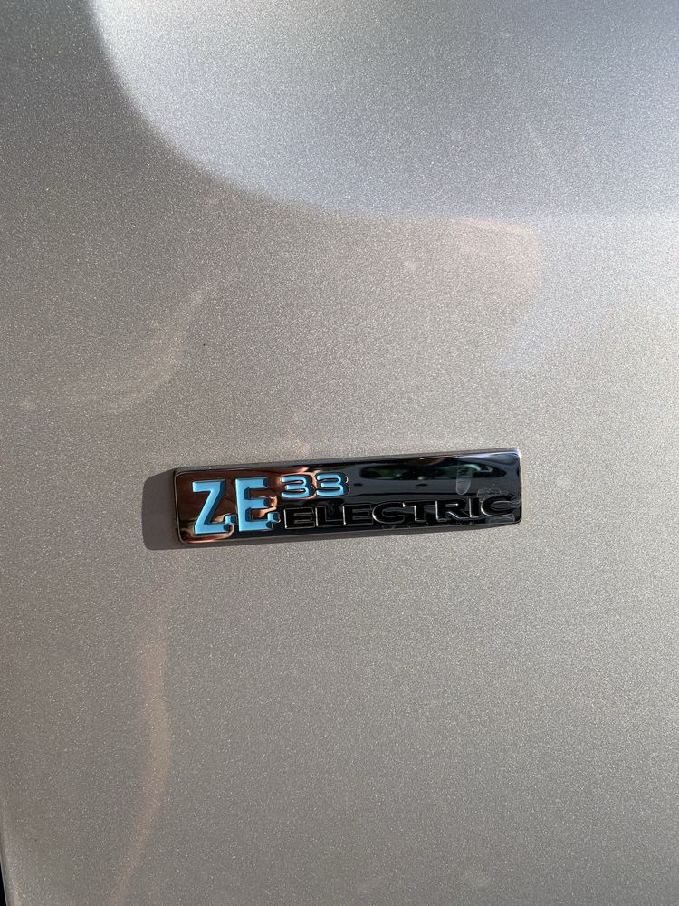 Renault Kangoo Maxi Z.E. 33