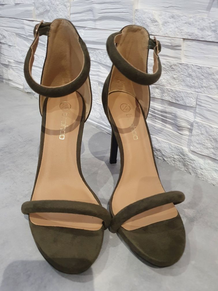 Sandały boohoo rozmiar 40, nowe