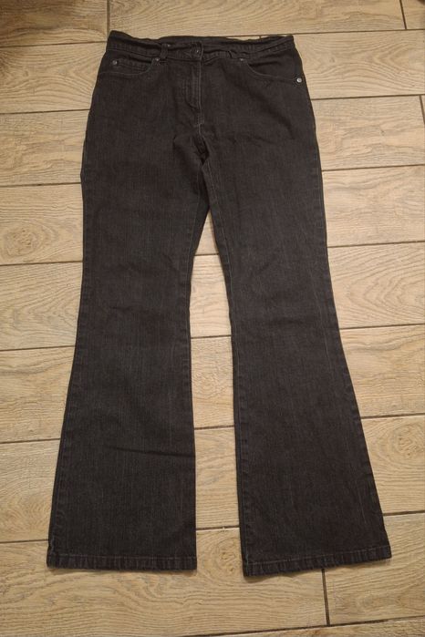 Штани кльош s розміру