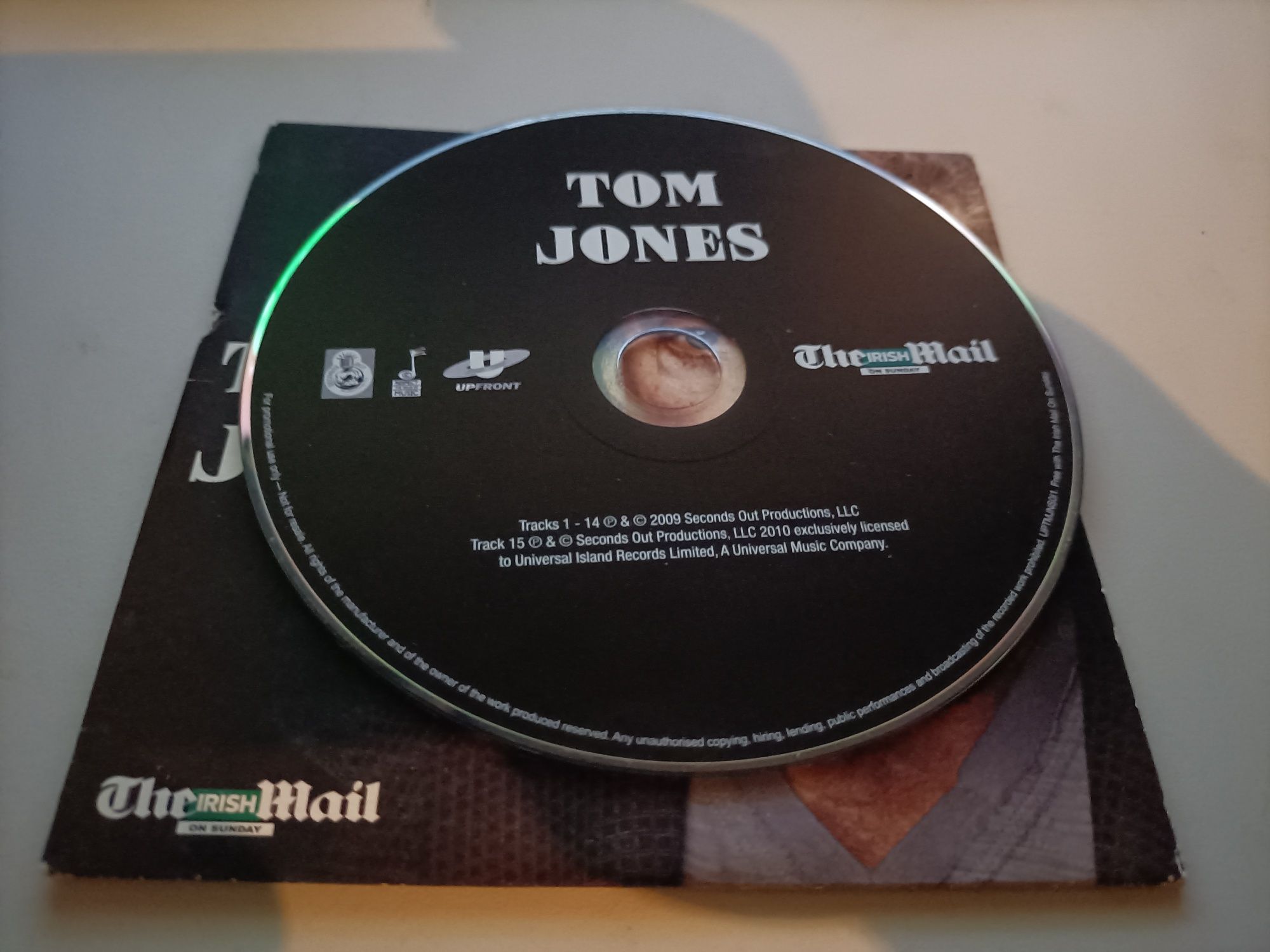 Tom Jones Praise&Blame