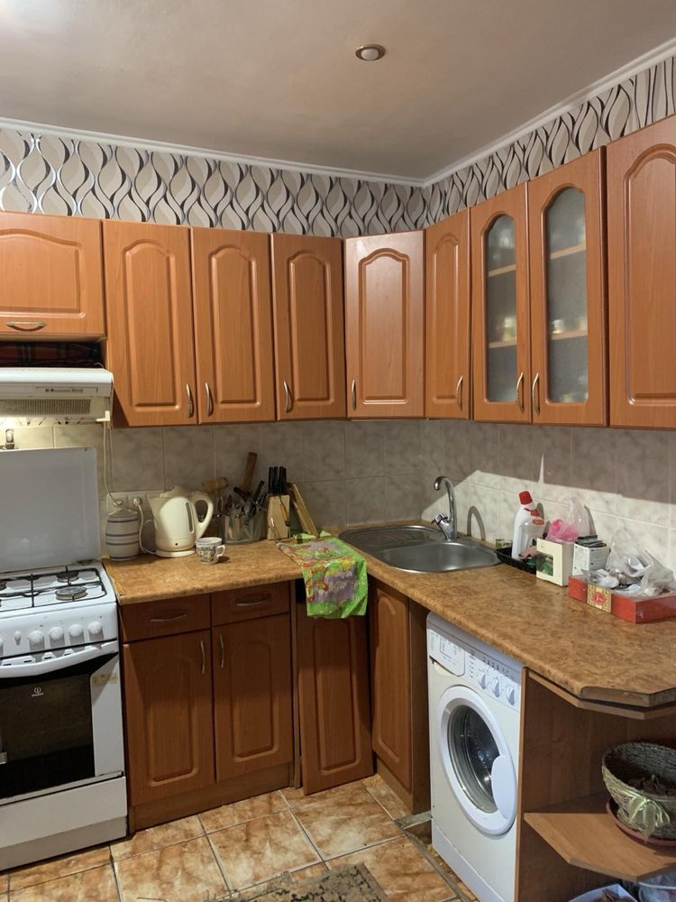 Продається великий затишний будинок на два входи