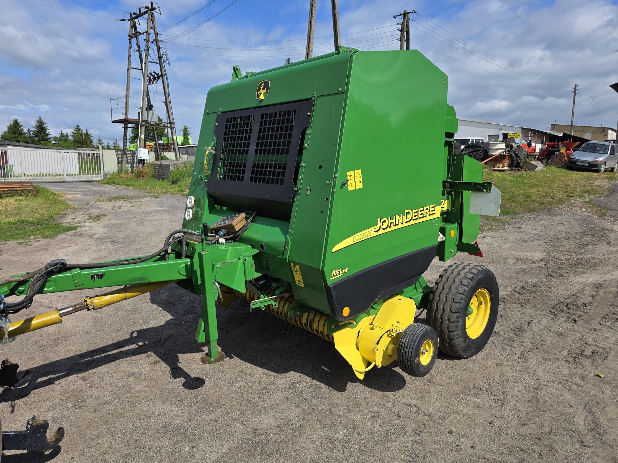 Prasa John deere 572