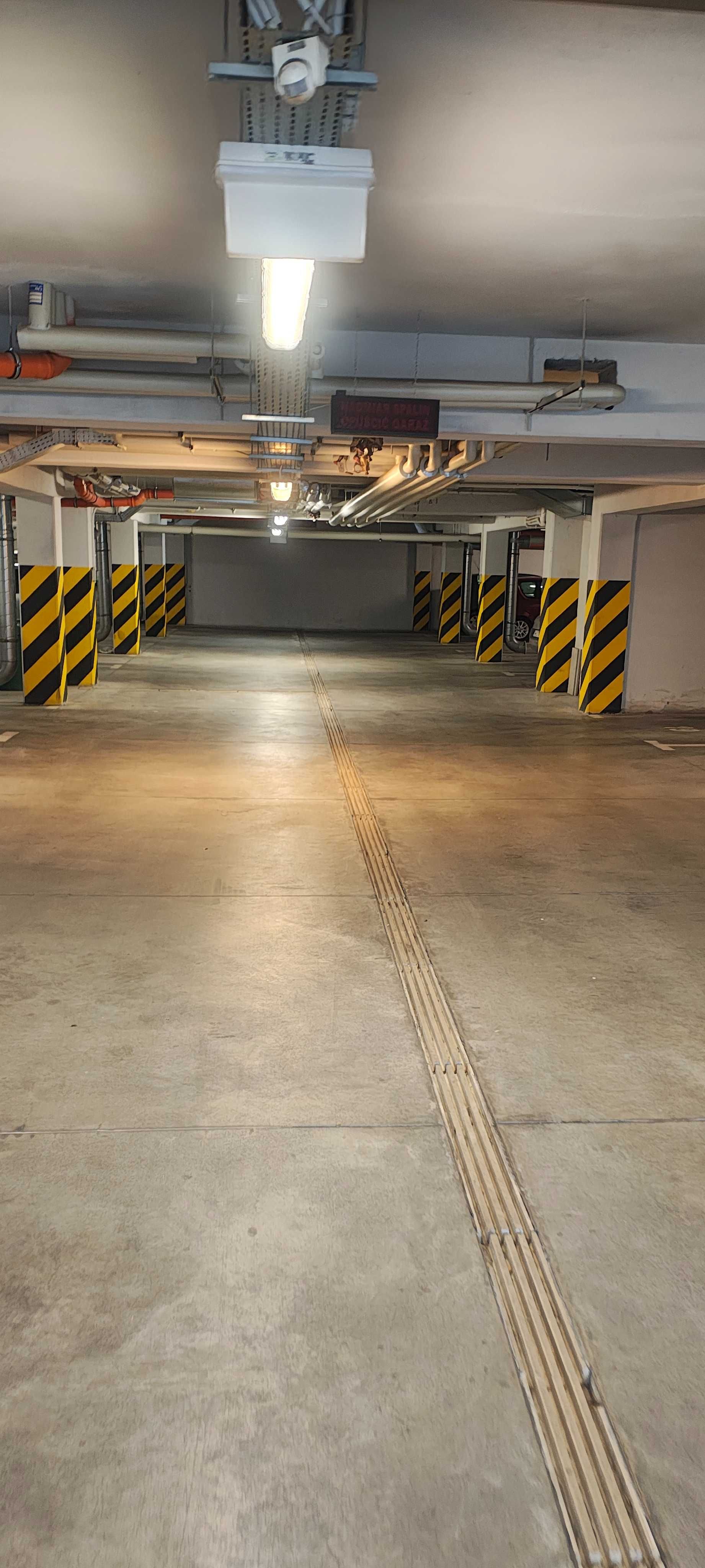Miejsce parkingowe Zakrzów ul. Zatorska 110 Psie Pole