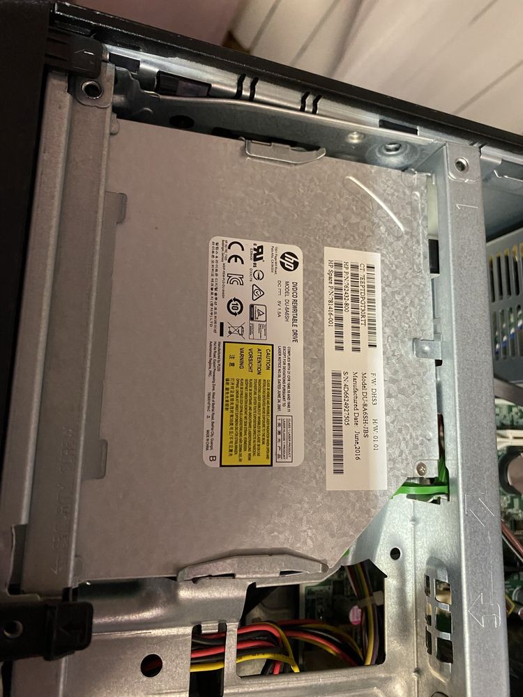 Komputer mini HP AMD A10-8750B 4 Core 128GB SSD, DVD, Win 11