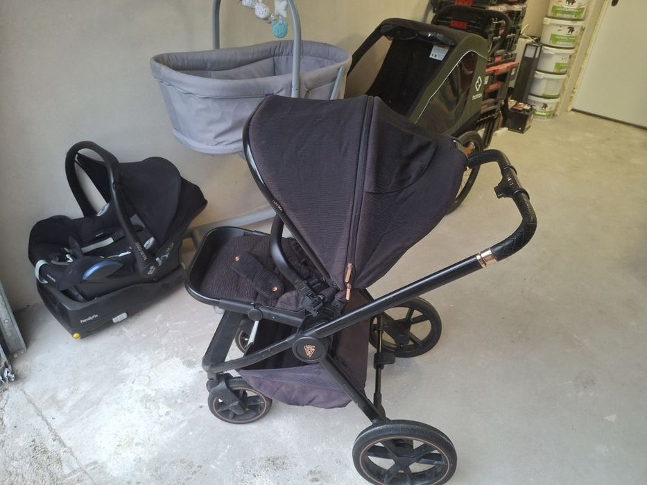 Wozek Venicci Tinum 2.0 Czarny