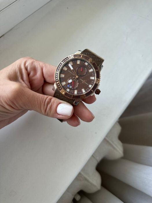 Продам часы механика ulysse nardin