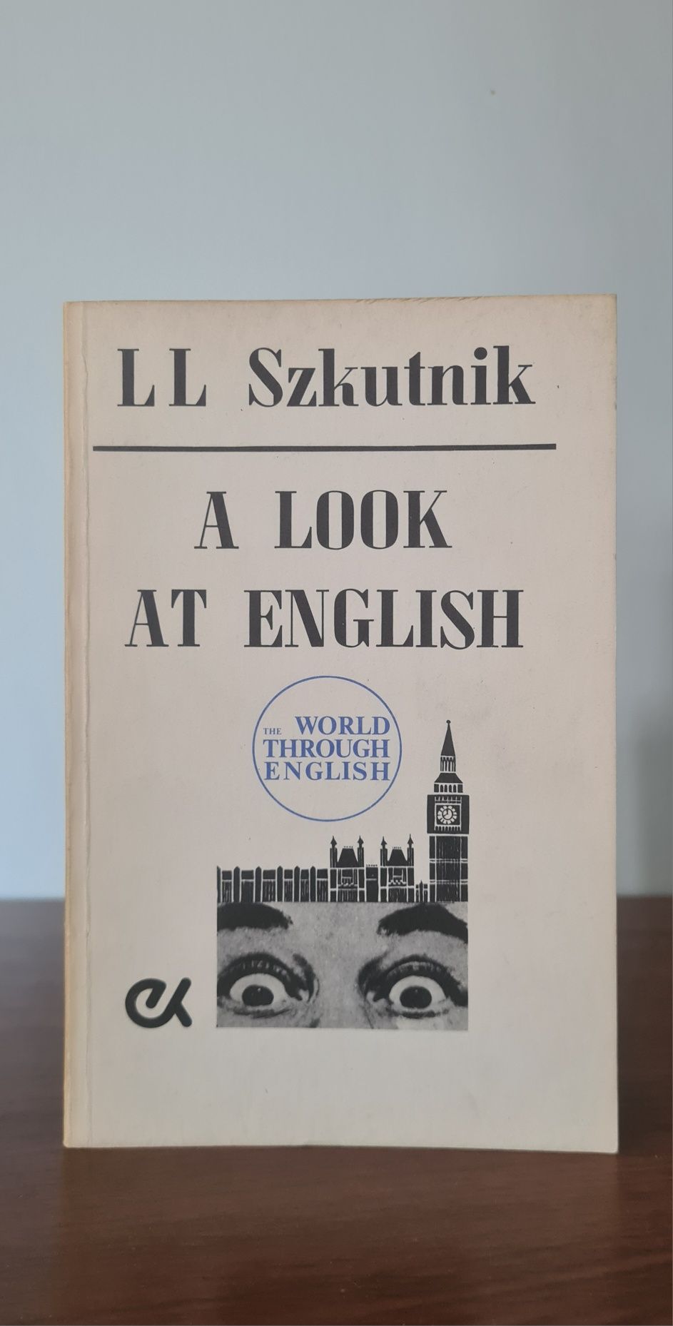 A look at english - Leon Leszek Szkutnik