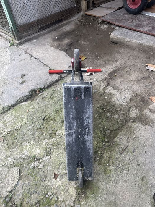 самокат компліт б/у (продаю тому що уже не катаюсь)