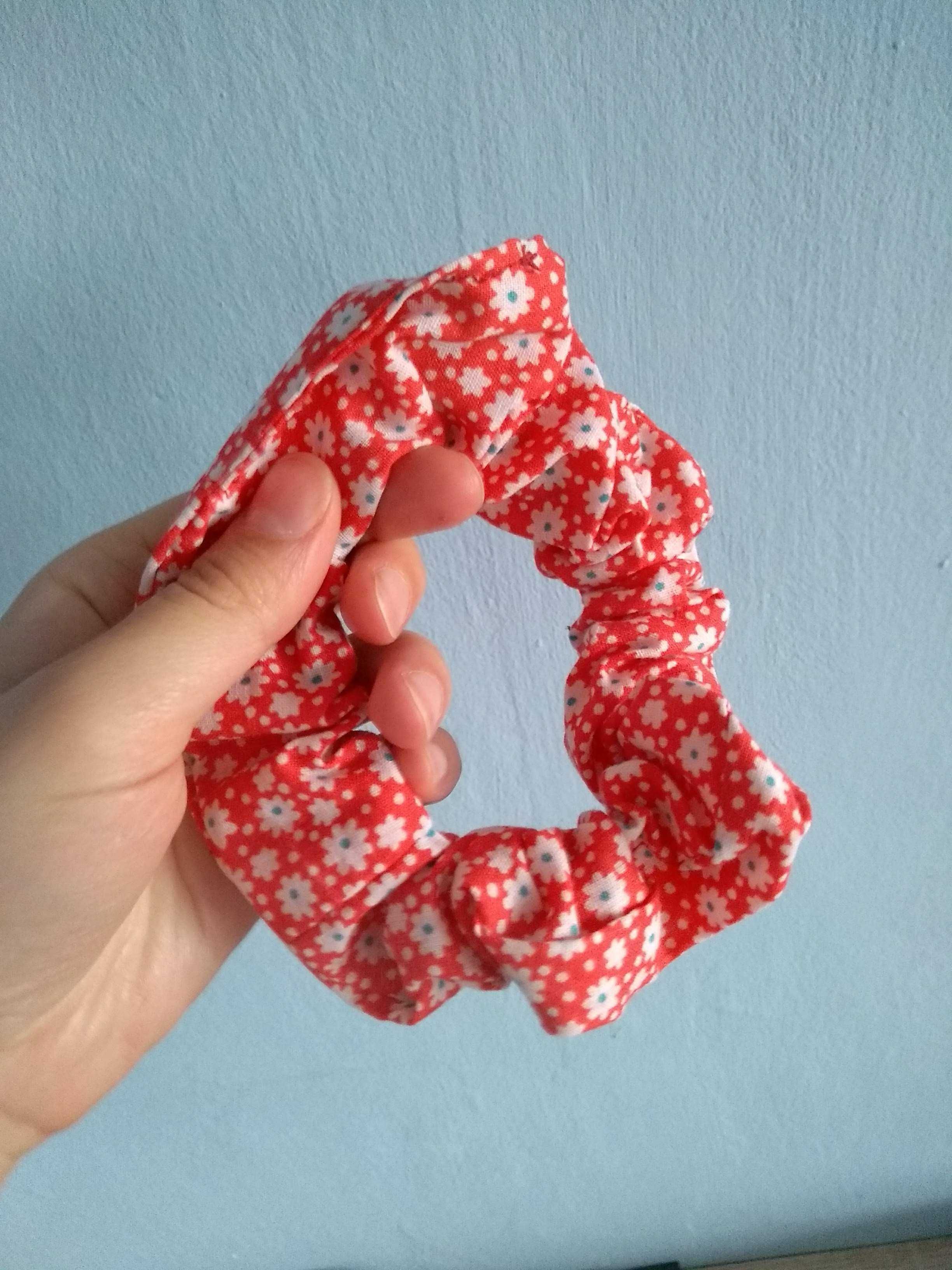 Zestaw scrunchie 4 szt piąta gratis! Różne wzory, handmade NOWE