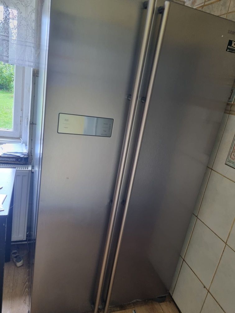 Lodówka SAMSUNG super stan
