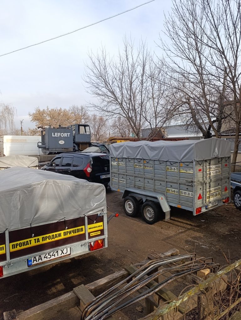 Прокат причепів одноосних, двоосних