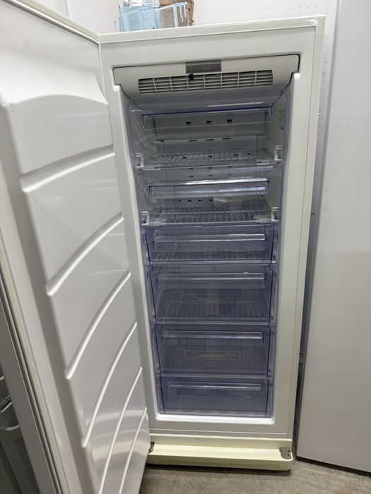 Продам морозильні камери в гурт і роздріб