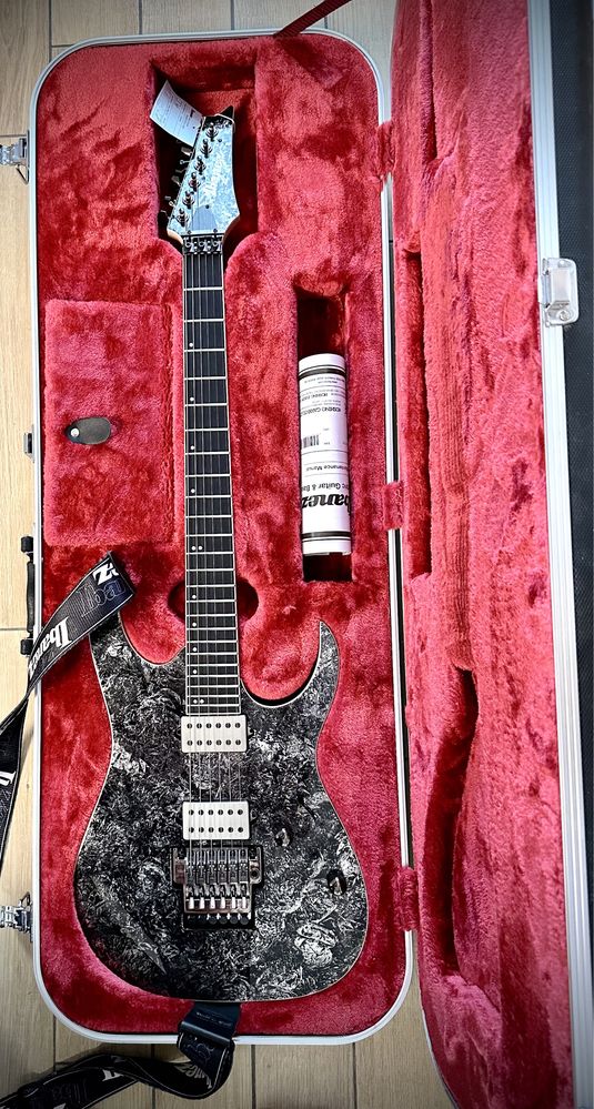 Ibanez RG 5320 CSW Gitara